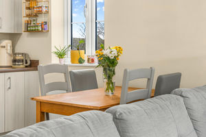 Photo 17- click for photo gallery